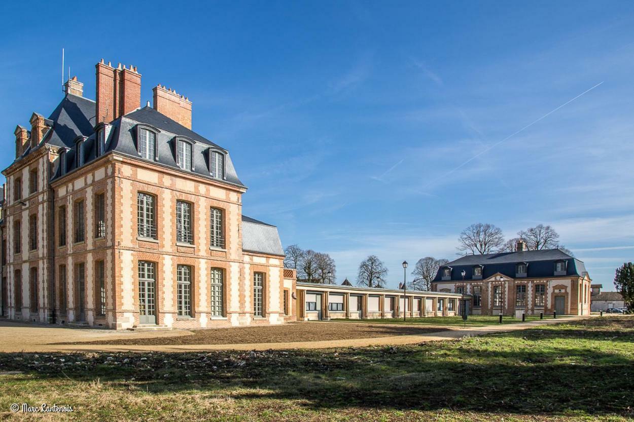 Abondant Exceptionnel Chateau Pres De Paris מראה חיצוני תמונה