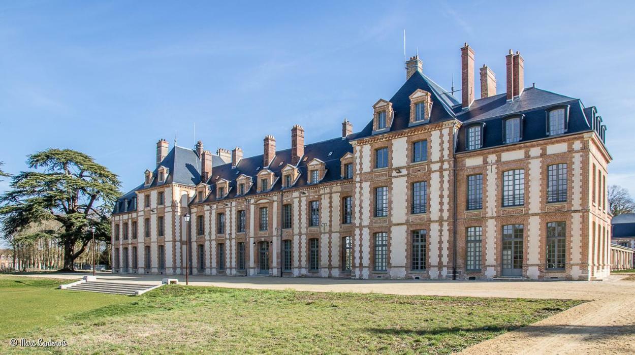 Abondant Exceptionnel Chateau Pres De Paris מראה חיצוני תמונה